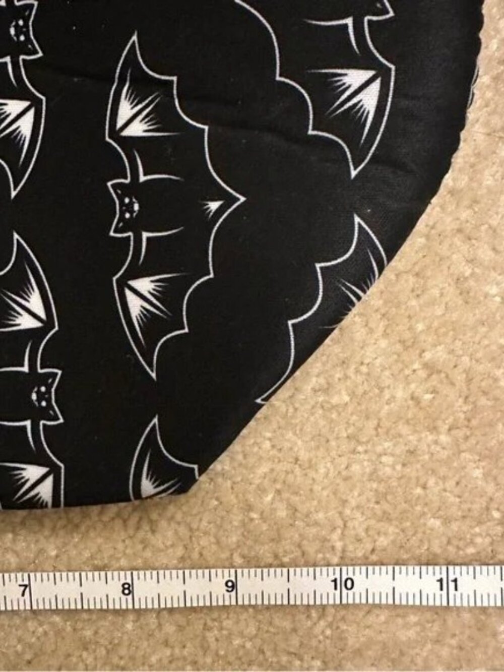 Sourpuss Black and White Bat Design Purse - Picture 6 of 8